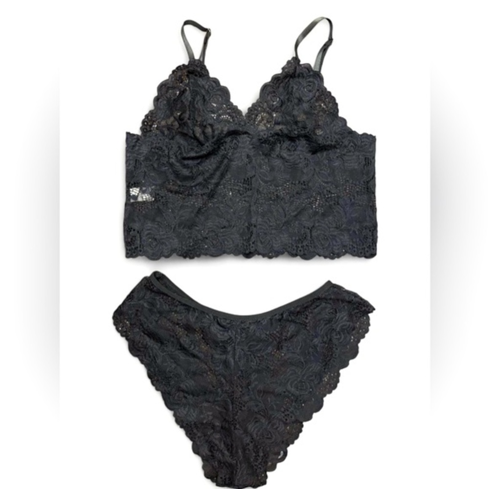 NWOT Women's Black Lace Lingerie Brami And Underwear Size Small